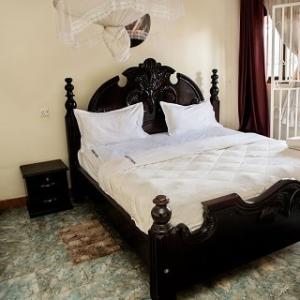 Harambee Deluxe Double Room